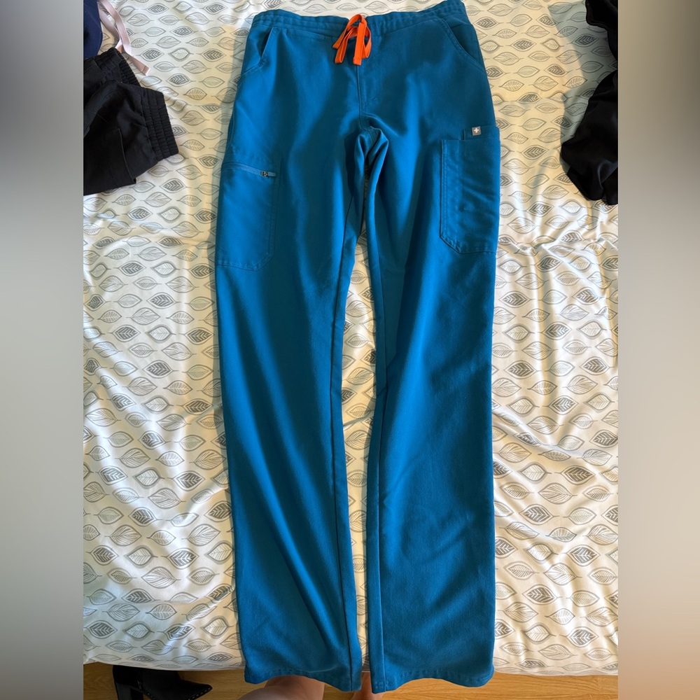 Figs Yola Skinny scrub pants Teal blue/Alps blue